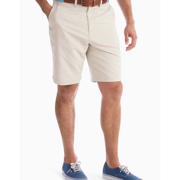 Johnnie-O Other - Johnnie-O Flat Front Golf Mulligan Shorts Stone Tan Men's Size 34 H14830